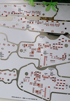 样品_0006_铝基板切割 (2).jpg 样品_0006_铝基板切割 (2).jpg